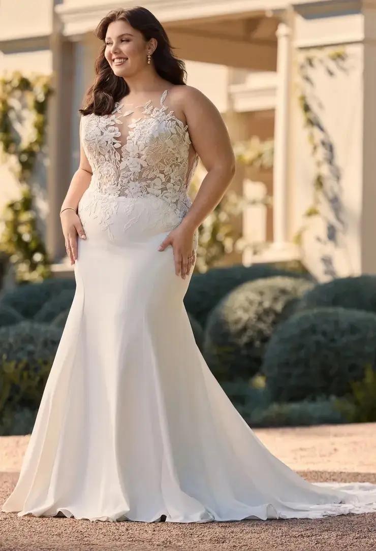 Sophia Tolli